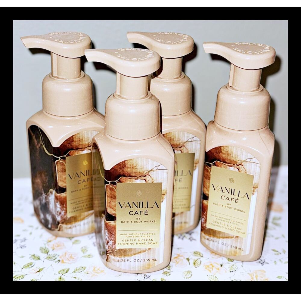 Bath & Body Works Vanilla Café Cafe 8.75oz Gentle Clean Foaming Hand Soap x4